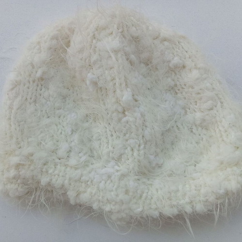 Azadé enfant knitted baby hat like new, winter, cream