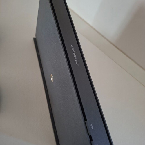 Vodafone Power Station Wi-Fi 6 and Nokia G-010G-R Optical Network Terminal like new