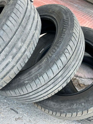 Tires 215/60/17 used in good condition