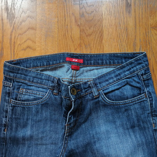 Women's blue jeans like new, size L 40 12