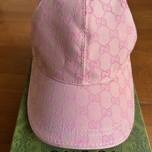 Gucci Cap like new, pink, one size