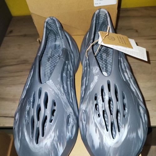 Adidas Foam gray size 44 new