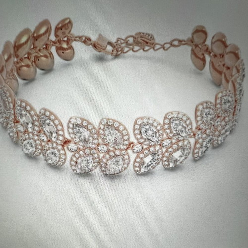 Baron bracelet and necklace Swarovski like new, pink and gold