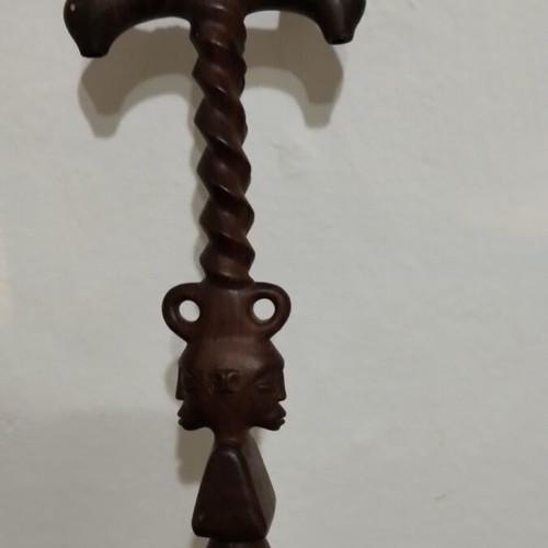 African wooden handicraft figurine like new