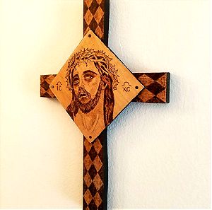 Χριστός με Ακάνθινο Στεφάνι 1 - Χειροποίητος Σταυρός με Πυρογραφία