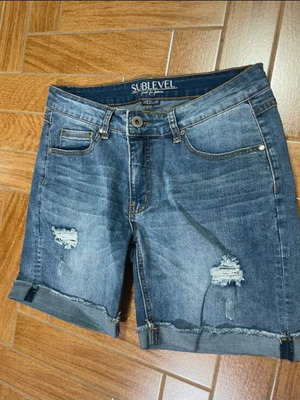 Sublevel denim shorts like new, size medium, blue