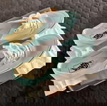  Vans καινούργια