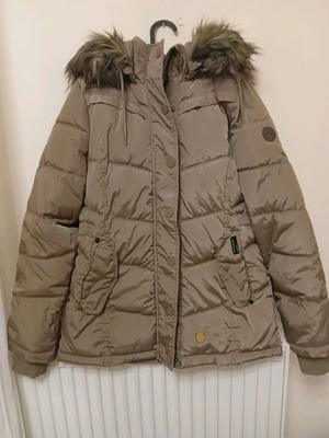 Women's jacket like new, size L