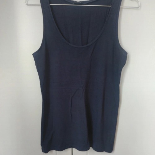 Tezenis tank tops 2 pieces like new, dark blue and burgundy