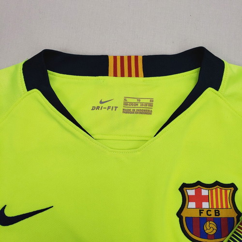 Nike Kids Barcelona Barca Shirt used, size XS 13-15 years, green