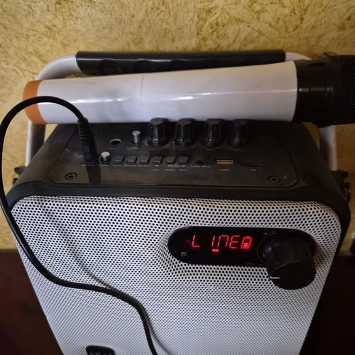 Karaoke system like new
