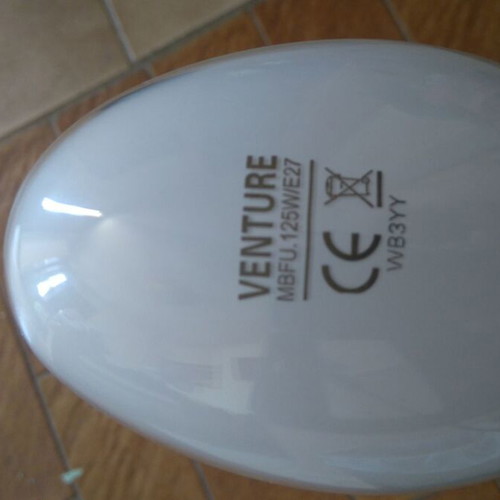 Venture High Pressure Mercury Lamp E27 125W like new