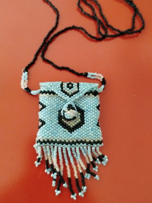 Native American style necklace with medicine bag, like new