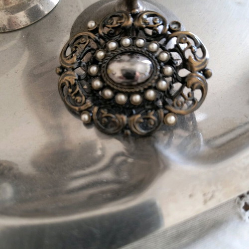 Bronze carved pin in Turkish style with stones and pearls like new