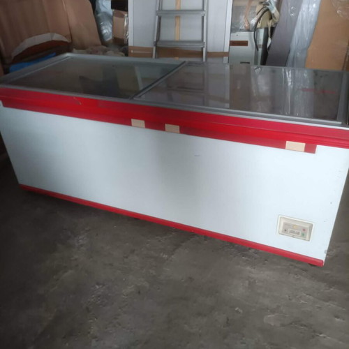 Professional equipment with 4 used refrigerators and supermarket shelves