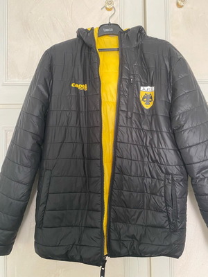 Jacket authentic like new, reversible, size medium