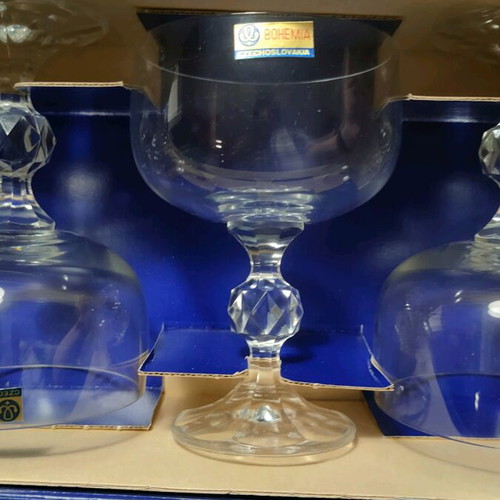 Claudia crystal stemmed glasses new, set of 12 for champagne or dessert