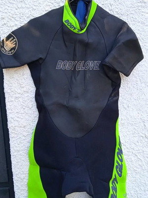 Body Glove neoprene water ski suit used, size M/L
