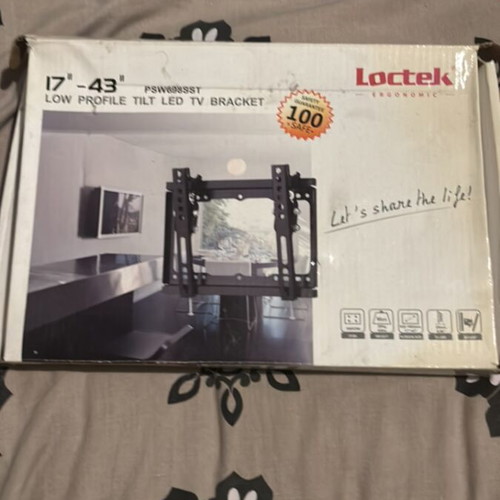 Loctek TV Mount 17"-43" like new, model PSW731S