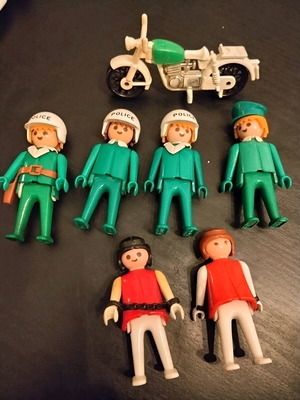Geobra Lyra 1974 Playmobil collectibles, police figures and motorcycle used