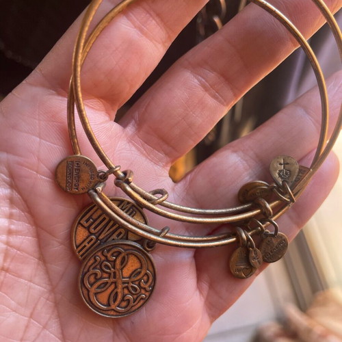 Vintage bracelet set used