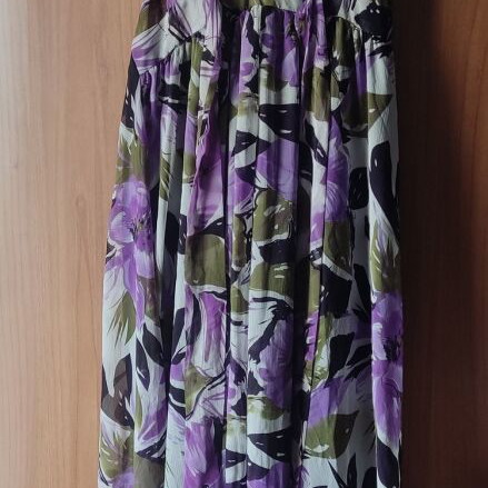 Maxi Medium Floral Pin Up long summer dress like new, multicolor purple