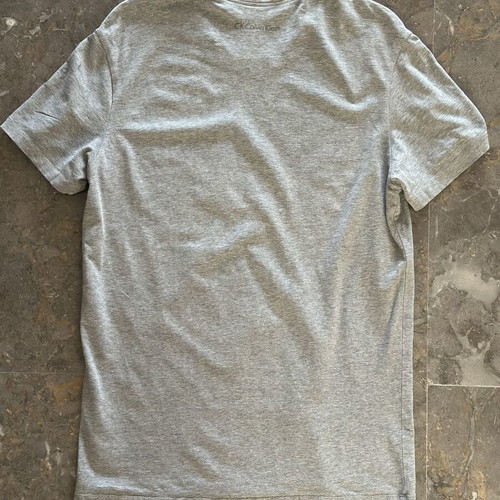 Calvin Klein cotton t-shirt like new, gray, size M
