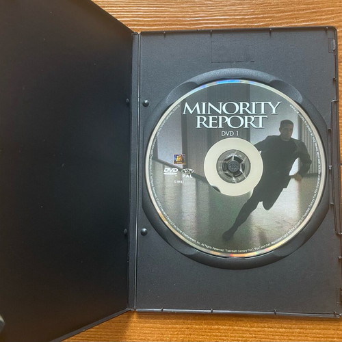 Minority Report DVD used with Greek subtitles