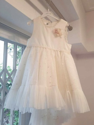 Baptism dress like new, size 2 with train and embroidered back