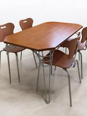 Dining table with 4 chairs new, 130x80 cm, Italian origin
