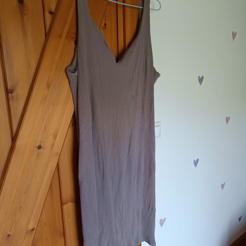 H&M ribbed dress XXL like new, grey beige