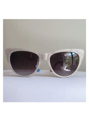 Urban Owl Cate sunglasses like new, marble shade with brown gradient lenses