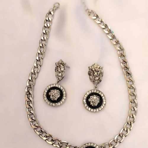 Lion Head jewelry set new, black and silver
