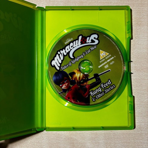 Miraculous Ladybug 3 DVD like new, dubbed in English
