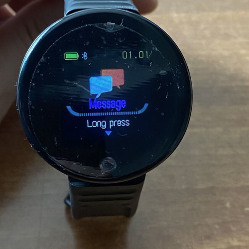 Smartwatch with round screen, black, new, functional
