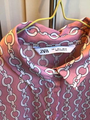 Zara loose tunic shirt pink printed satin like new, size L