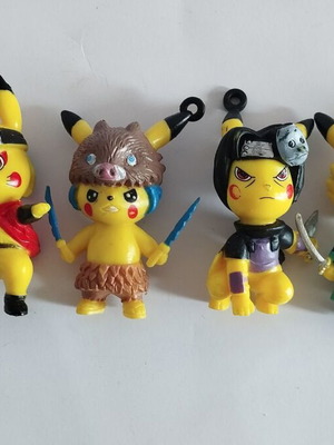 Pokemon Pikachu keychain figures used, set of 6 PVC