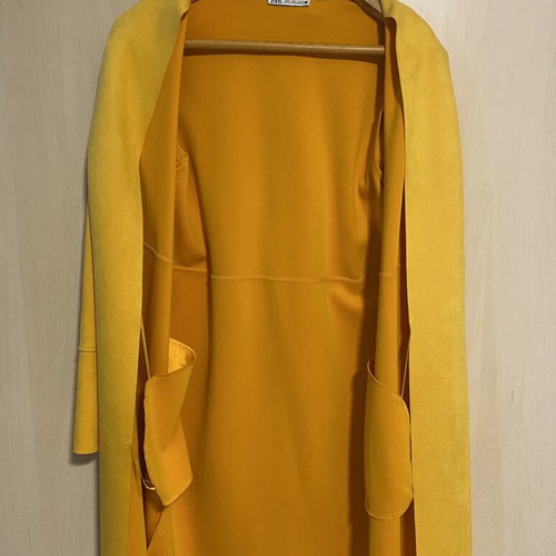Zara yellow castor-effect coat, new
