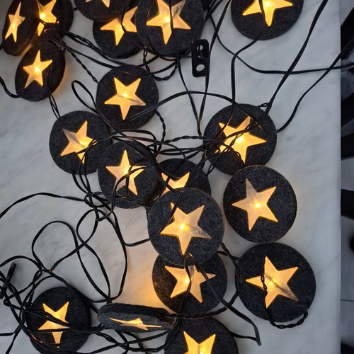 Christmas LED lights 2 separate strings like new, warm light
