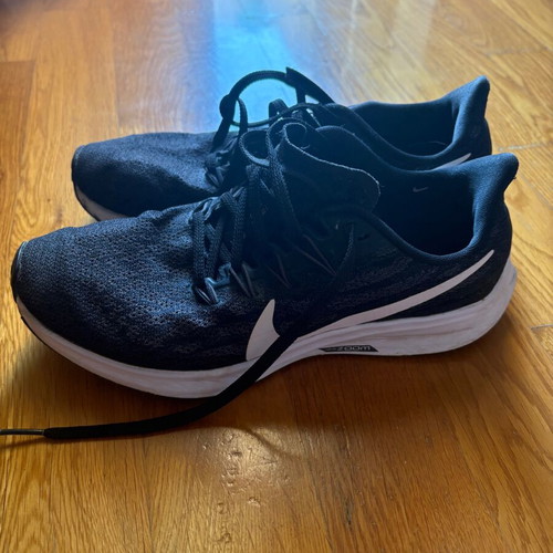 Nike athletic shoes size 38.5 used, black