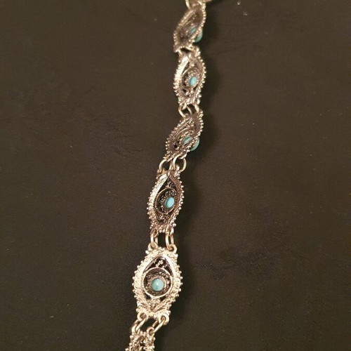 Bracelet used, blue metal