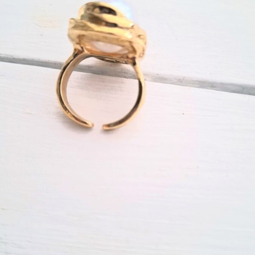 Parfois stainless steel ring with pearl, size For All