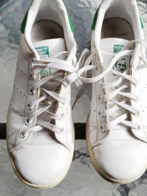 Adidas Stan Smith athletic shoes like new, size 37, white