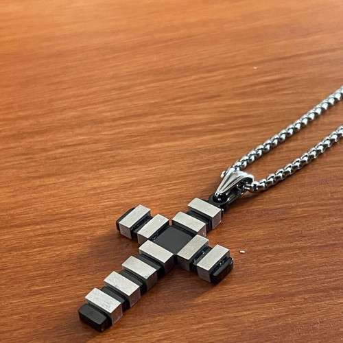Men's cross necklace new