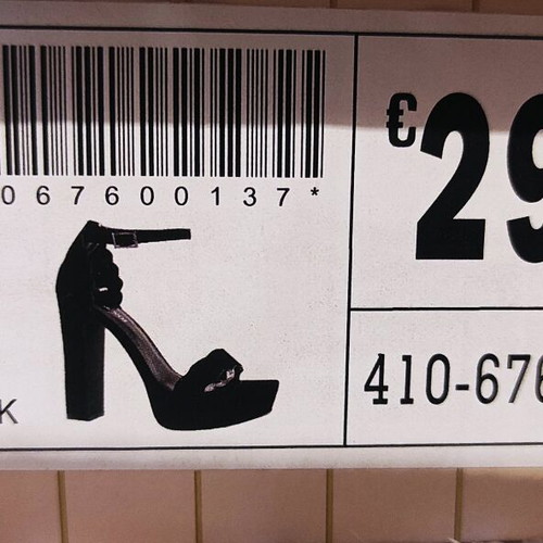High black suede sandal with platform