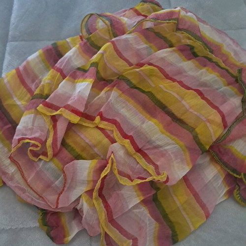 Benetton scarf colorful striped like new, spring-summer
