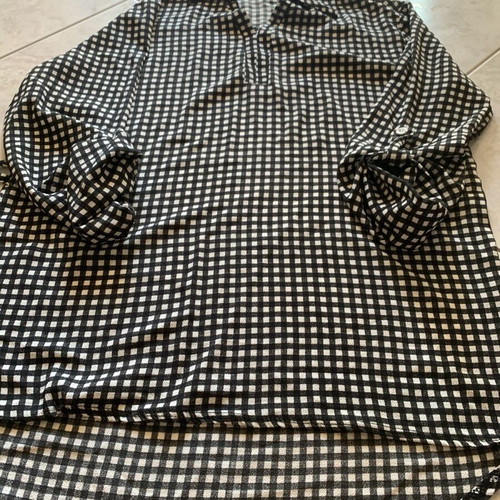 Checked shirt like new, size M 38 10, black and white