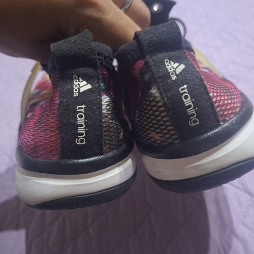 Adidas athletic shoes used, size 37 1/3, multicolor