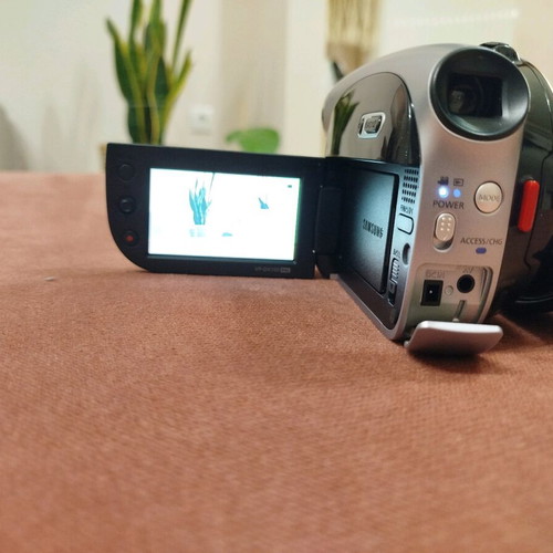 Samsung video camera like new