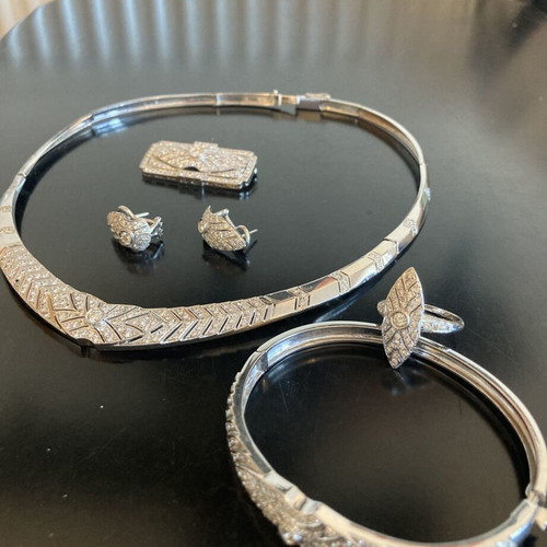 White Gold K18 Jewelry Set with Diamonds like new